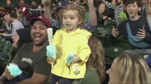 Little Girl Loses Her Mind Over Cotton Candy