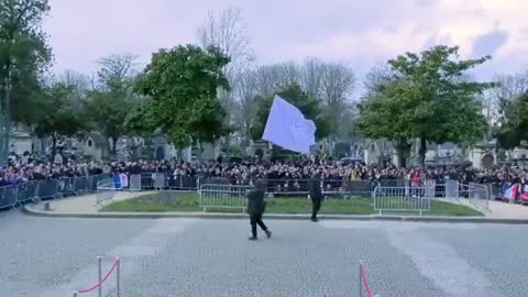 Hold Out Film documentaire