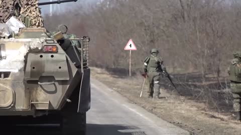 🔴⚡Larmée Russe effectue un déminage des zones minées dans la région de Kherson