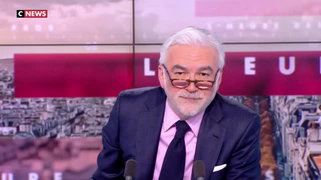 Pascal Praud sur Olivier Véran