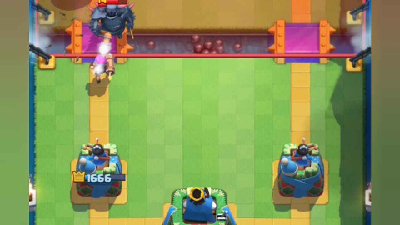 Best Deck For Clan War..... Clash Royale...