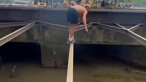 The end 😂😂😂 #viral #shorts #reels #fails #funny #mmvfunny