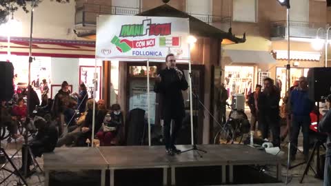 Follonica, Manifestazione No Green Pass : Intervento avv. Marco Mori