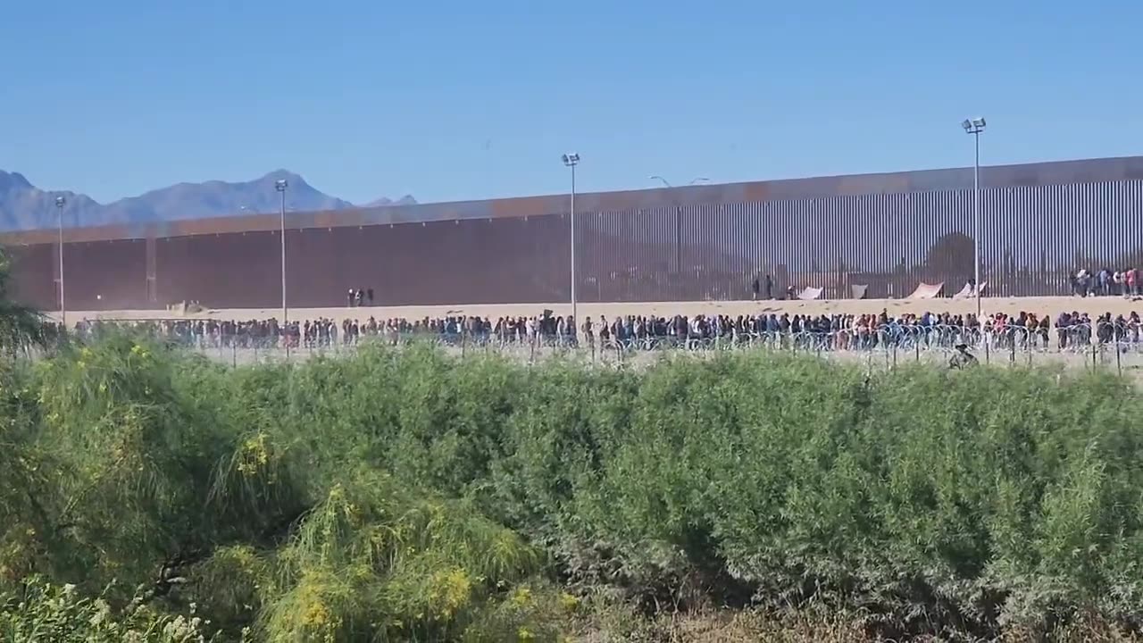 El Paso: It's An Invasion