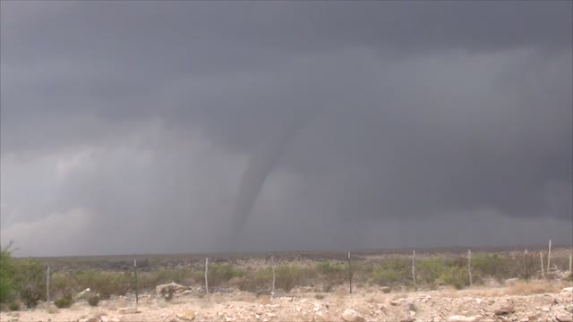 5-1-2022 Tornado near Ft Stockton form funnel to occlusion