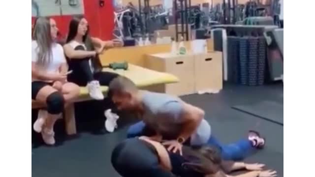 The best position to free yourself from your gas in one simple tricks.