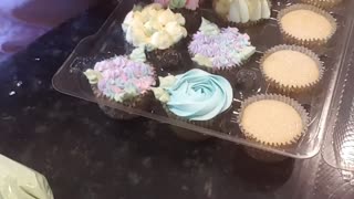 Flower Cuppies for a Baby SHower