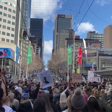 Melbourne, Australia: Lockdown, Vaccine Passport Protests Erupe 7/24/21