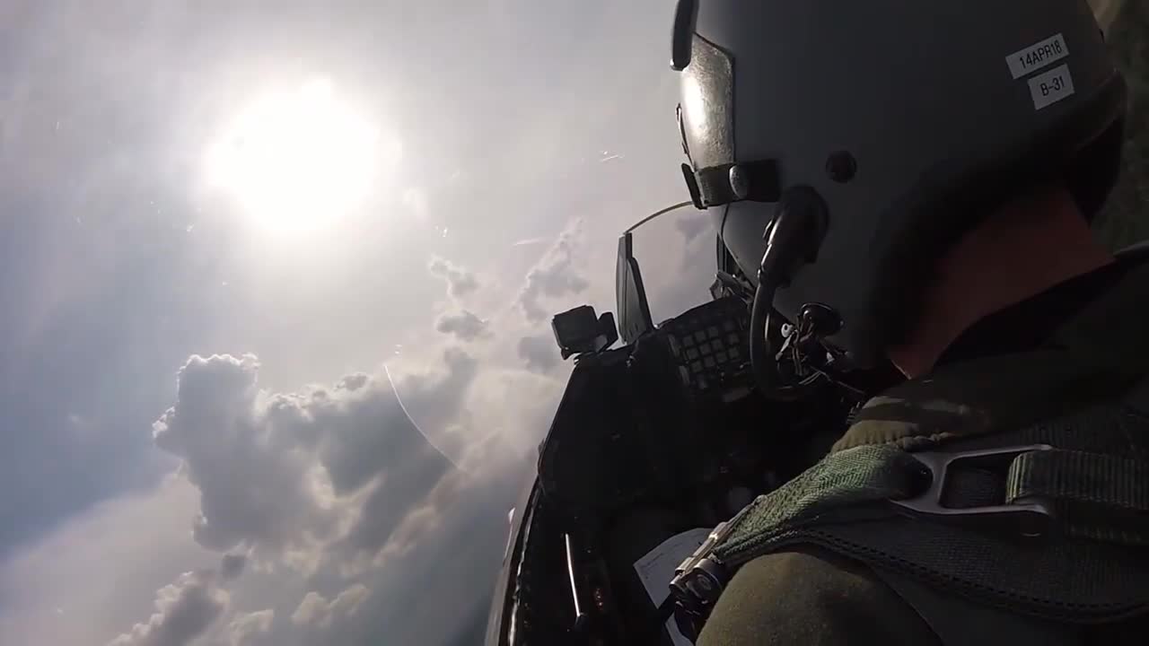 F-16 Cockpit view - Over the shoulder