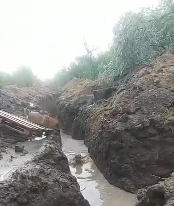 Zákopy ukrajinské armády připomínají scény z první světové války