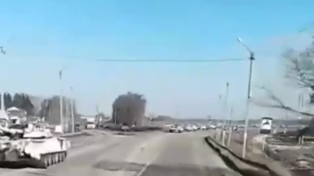 Hundreds of additional Russian tanks & IFV's moving towards Belgorod -