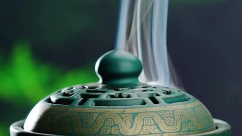 Wood, tree heads and roots are used to make incense