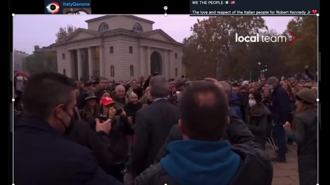 Robert F Kennedy Jr. Stands side by side with the people in Italy