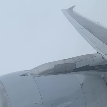 Lighting Strikes Airplane