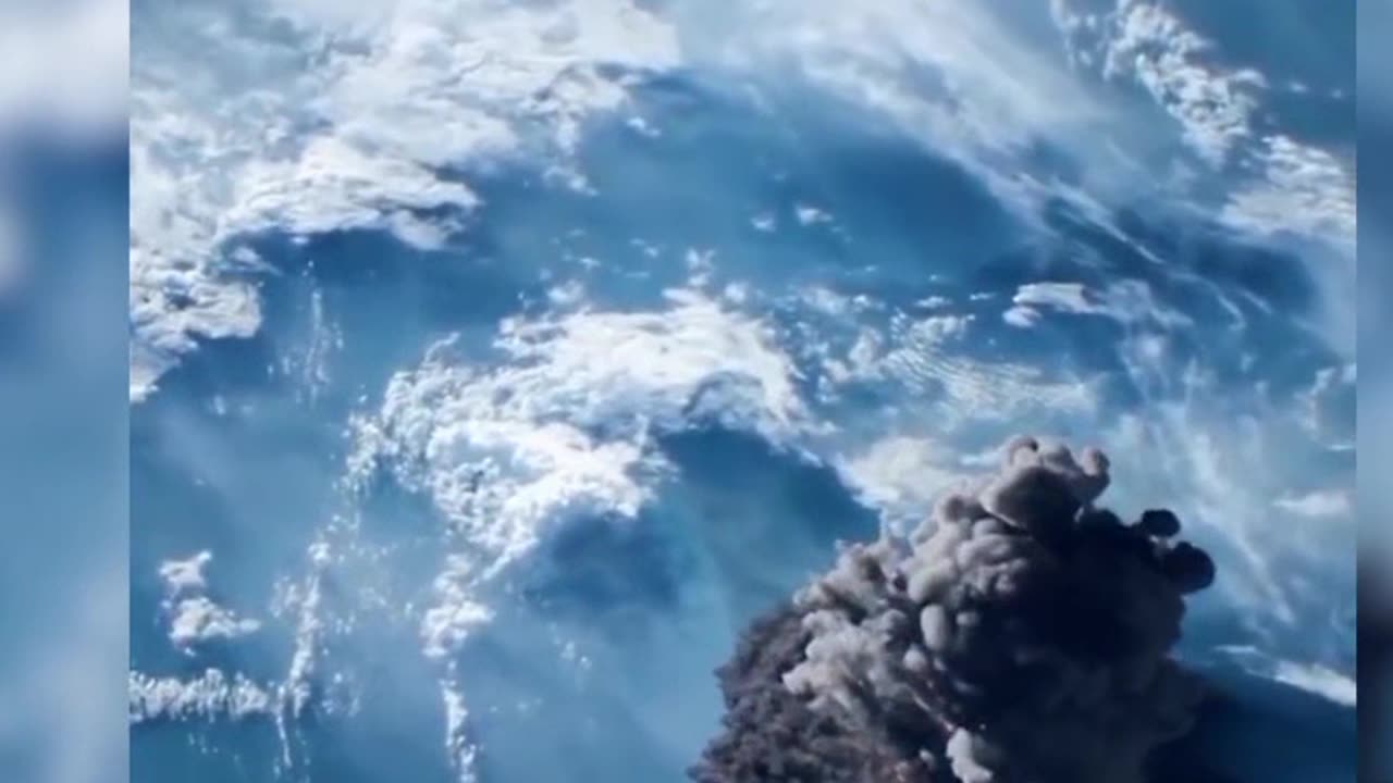 Nuclear explosion in space