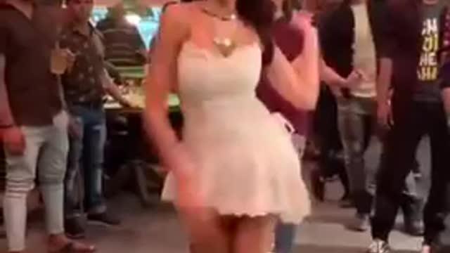 Nora Fatehi Hot Dance