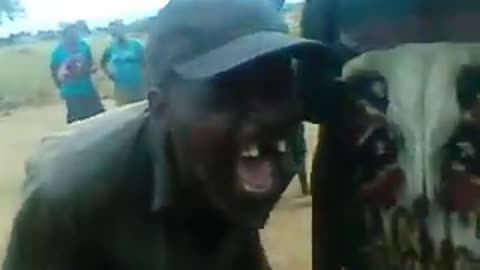 funny video:African Man laughing