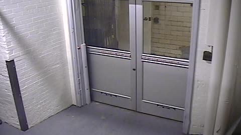 5501LHOBBALoadingDockEast_2021-01-06_17h00min01s493ms.mp4