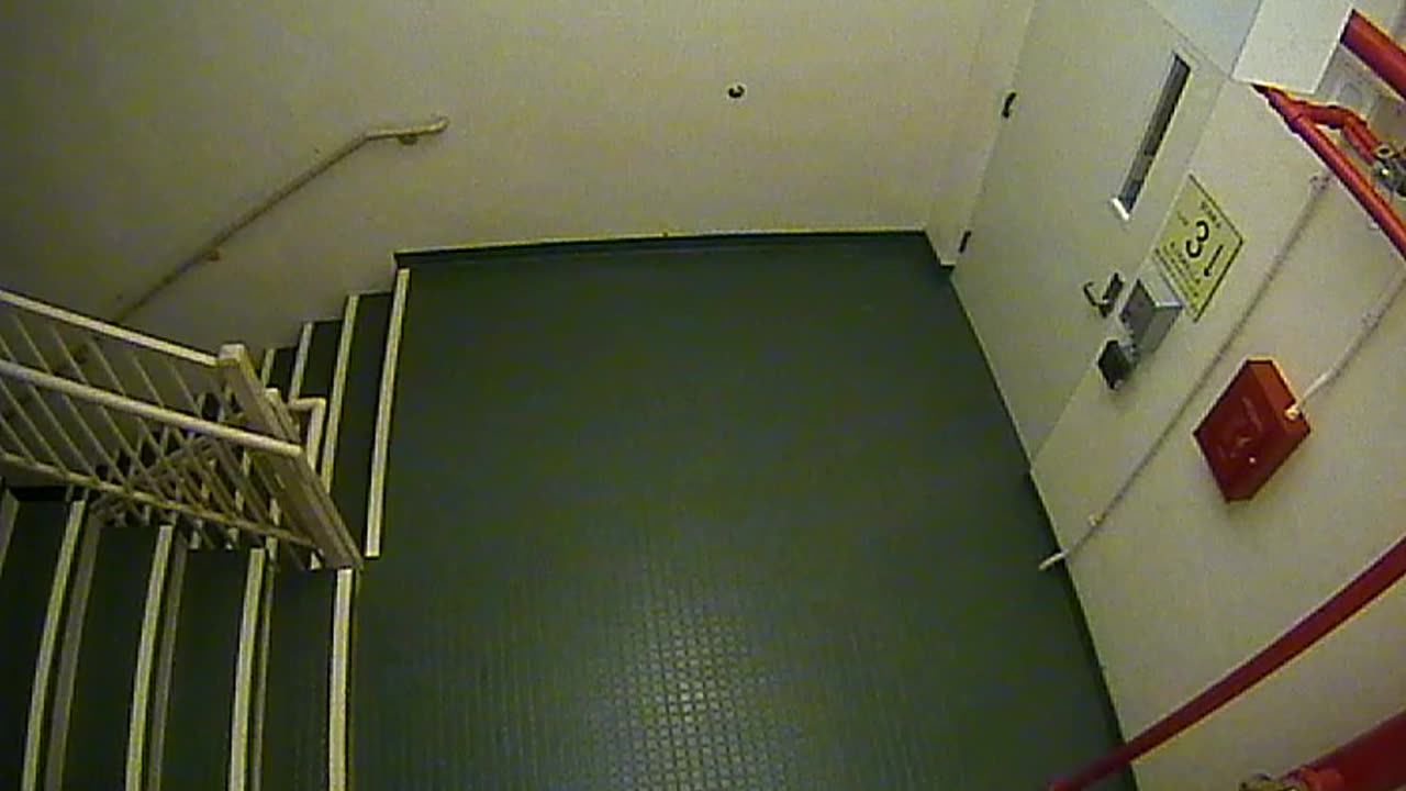 8403OHOB03Stair4_2021-01-06_22h38min56s817ms.mp4