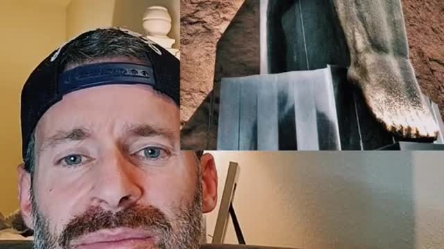 Hoover Dam, creepy angels, square & compass- nothing to see here