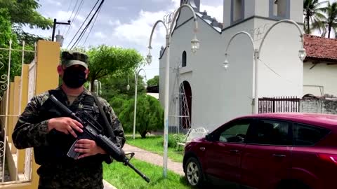 Honduras arrests five in mob killing of Italian man