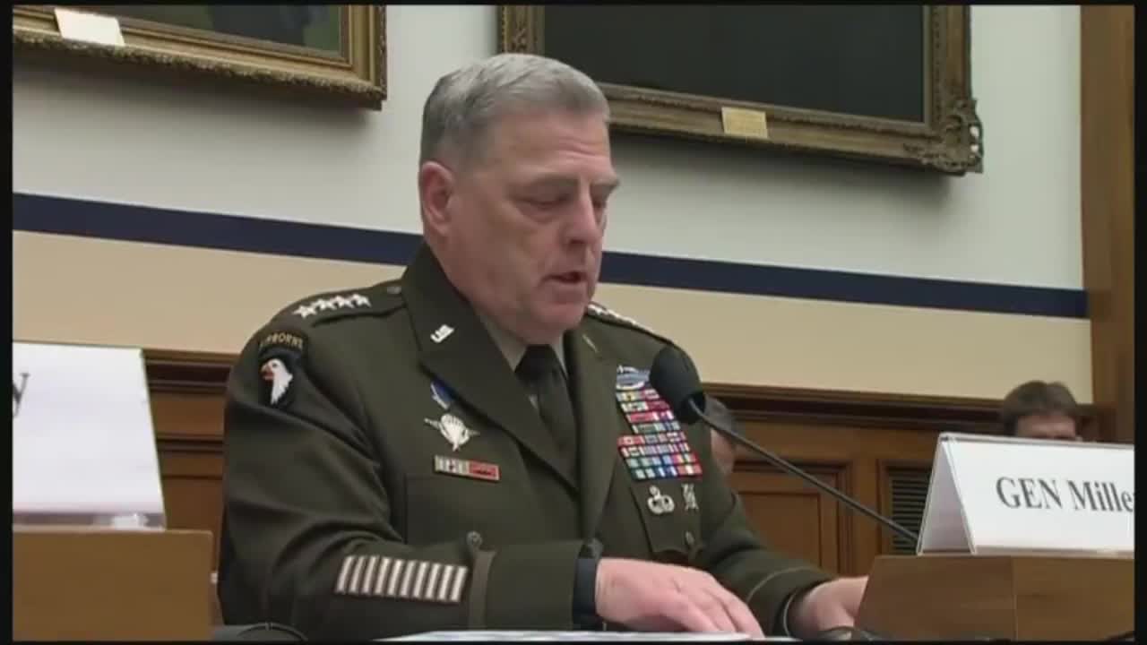 The most senior officer of the US Military admits he doesn't know what #CriticalRaceTheory is!