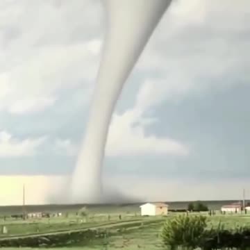 Mega tornado