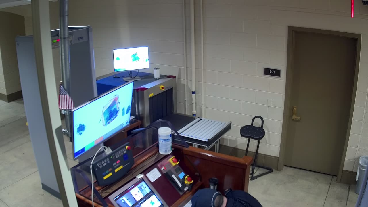 5132CHOBBAGarageScreening1_2021-01-06_11h05min26s090ms.mp4