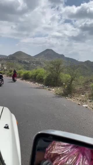 🇾🇪 في الحظه الاخيره سلم الله حادث مع الخيل والمتر 🇾🇪