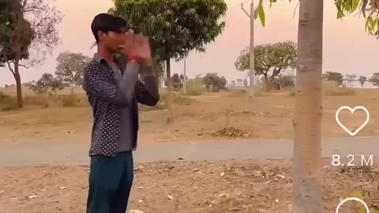 Comady very funny 🤣🤣🤣🤣😝😝😝 interest love comedy tree fool