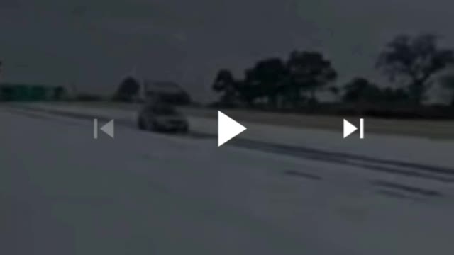 HILARIOUS!!! Man skiing down i10 in Texas