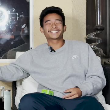 Eat the same meal everyday or eat a different meal everyday