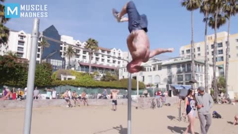 Prank Bodybuilder - Old Man Street Workout