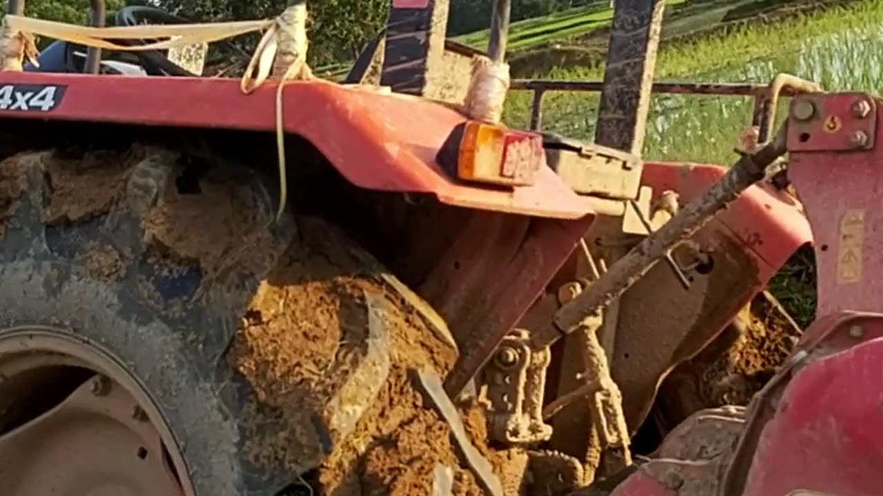 American tractor vs Japan tractor