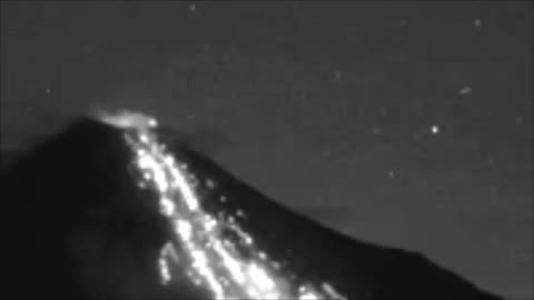 Mexico: WAS UFO FILMED FLYING OUT OF VOLCANO