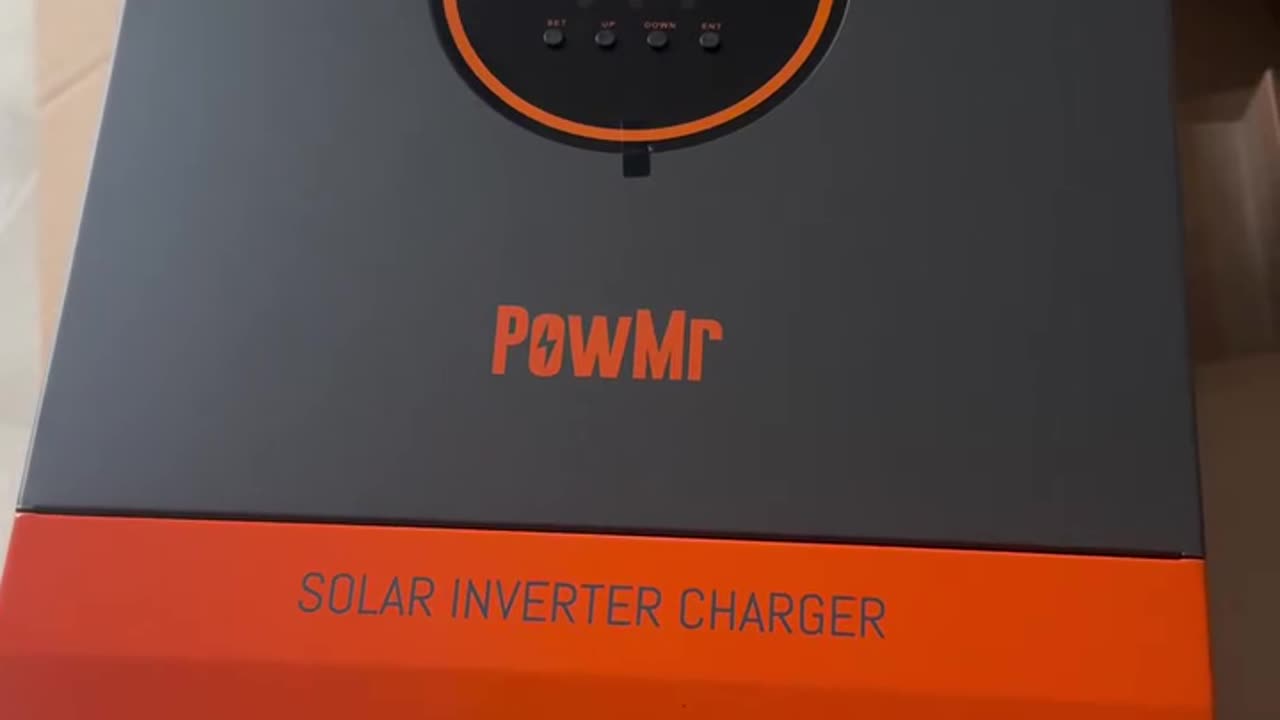 Opening Delivery - PowMr - POW-LVM5K-48V-N - Hybrid Inverter