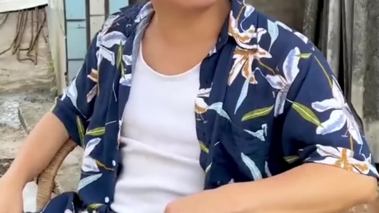 Free ka watermelon 🍉🤣🤣, funny videos , Chinese funny video
