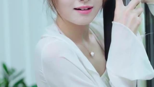 Beautifull Girl in shinesse