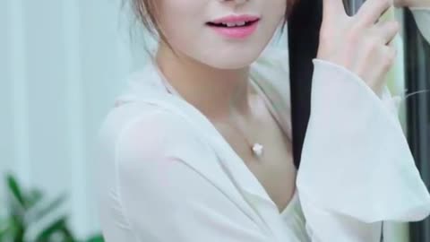Beautifull Girl in shinesse