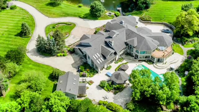 Celebrities homes before and after famePt 1
