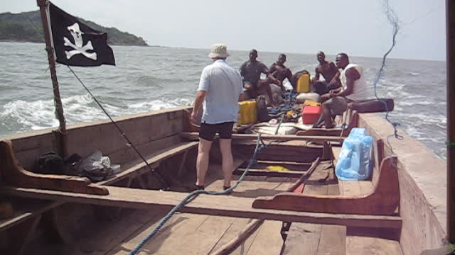 Amistadt boat move to Freetown 03 MAY 08 Sierra Leone