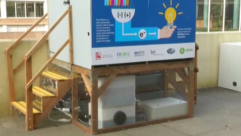 Pee-power toilet to light up disaster zones