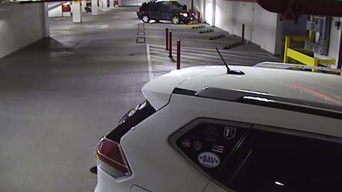 6120RHOBG2G204ALobby4Entrance_2021-01-06_06h00min01s860ms.mp4