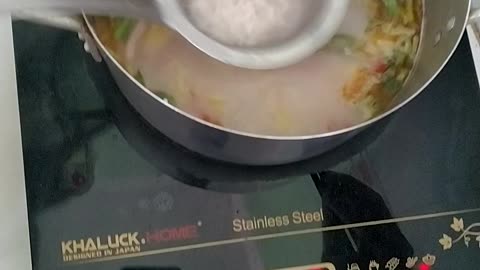Sour soup with rice