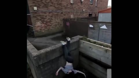 Funny reverse parkour fail 9