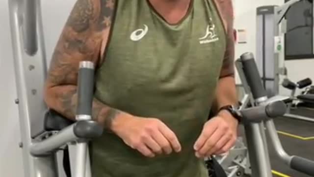 How to play The You Kneed Help