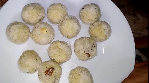 Rawa laddu 😋 sweet