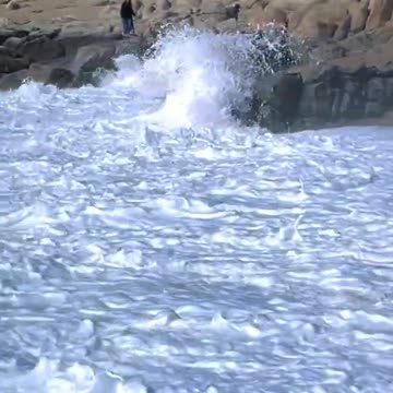Huge Crashing Waves on California's Coast | Seaside at Big Sur