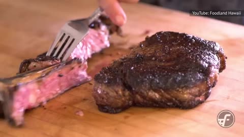 Texas Roadhouse Sirloin VS New York Strip: How Do They Compare?