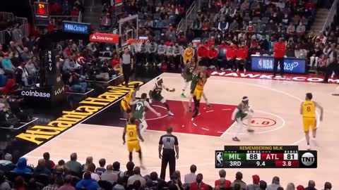 Milwaukee Bucks vs. Atlanta Hawks Full Game Highlights _ January 17 _ 2022 NBA Season-720p